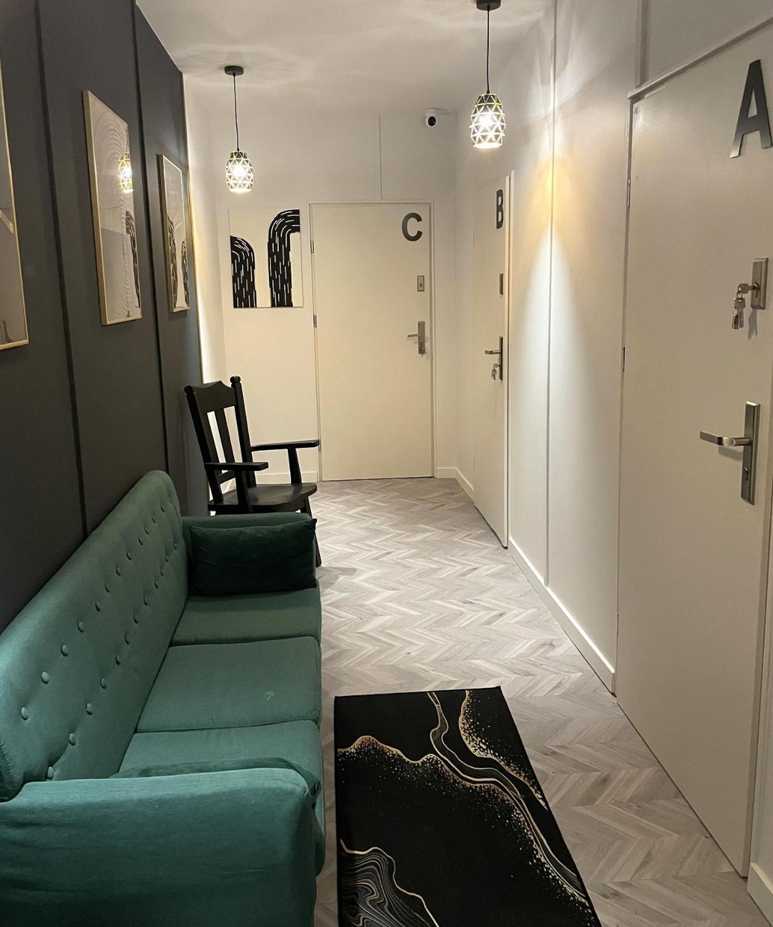 Luxury Apartments In The City Center Варшава Экстерьер фото
