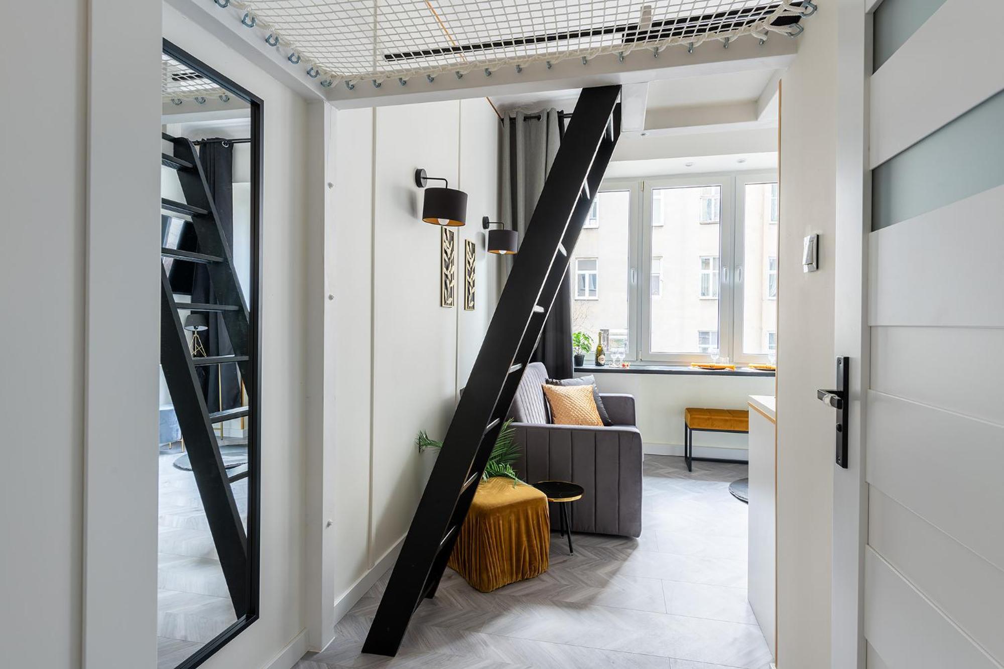 Luxury Apartments In The City Center Варшава Экстерьер фото