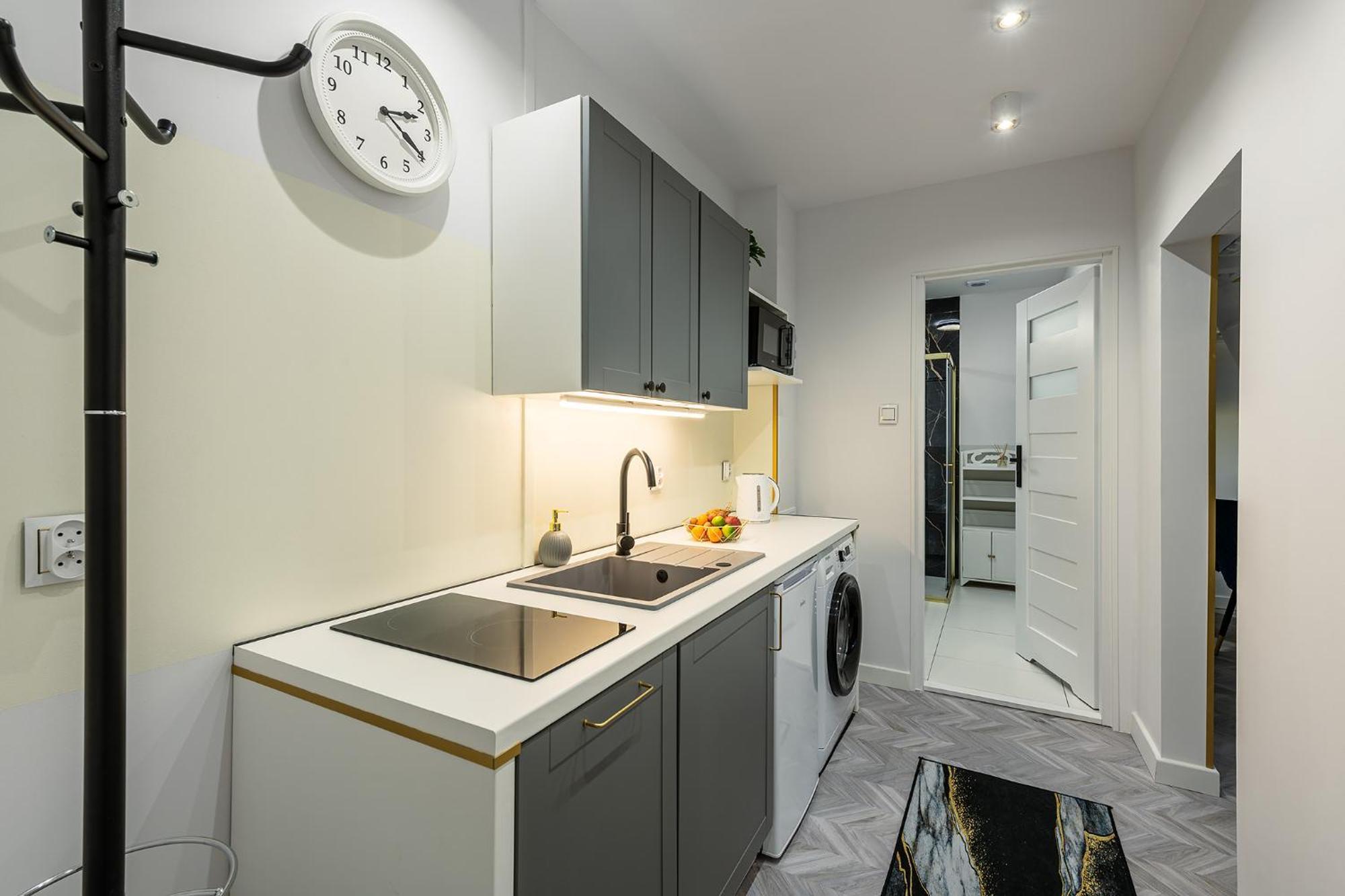 Luxury Apartments In The City Center Варшава Экстерьер фото