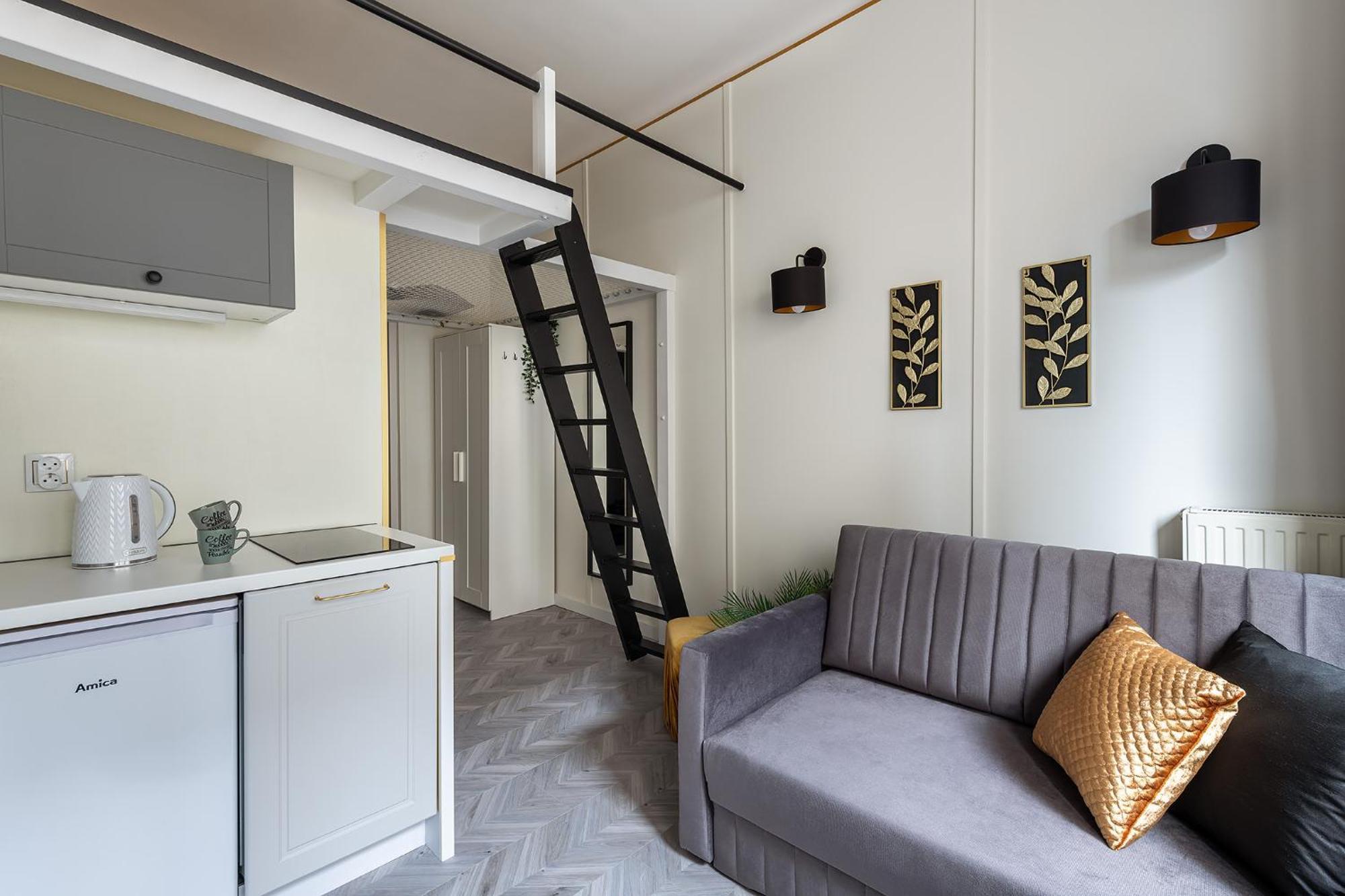 Luxury Apartments In The City Center Варшава Экстерьер фото